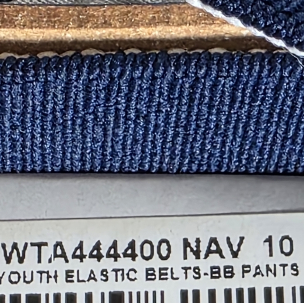 NWT Wilson Youth Baseball/Softball Adjustable Elastic Belt In Navy - Picture 3 of 3
